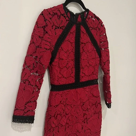 Alexis Randie red lace dress size XS - Picture 3 of 8